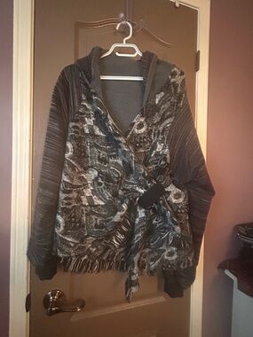 Hooded Wrap Cardigan Sweater in Black and Gray with Fringe